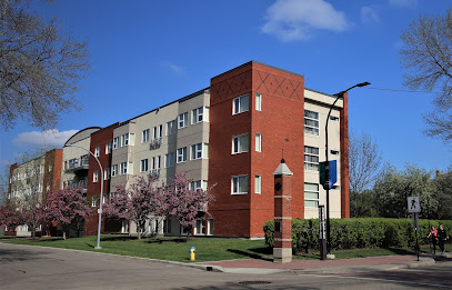 Campus Saint-Jean, University of Alberta - Opiniones