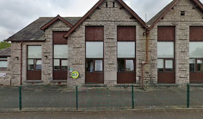 Askam Village School - Opiniones