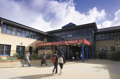 Pembrokeshire College - Opiniones