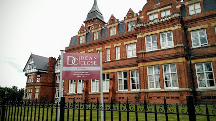 Dean Close School - Opiniones