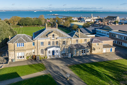 Ryde School with Upper Chine - Opiniones