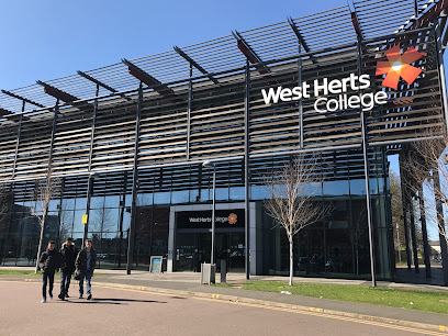 West Herts College - Opiniones