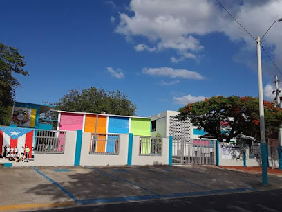 Escuela Elemental Isaac del Rosario - Opiniones